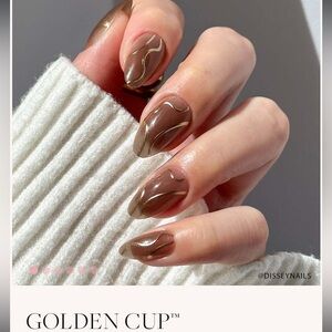 Glamnetic Harry Potter nails